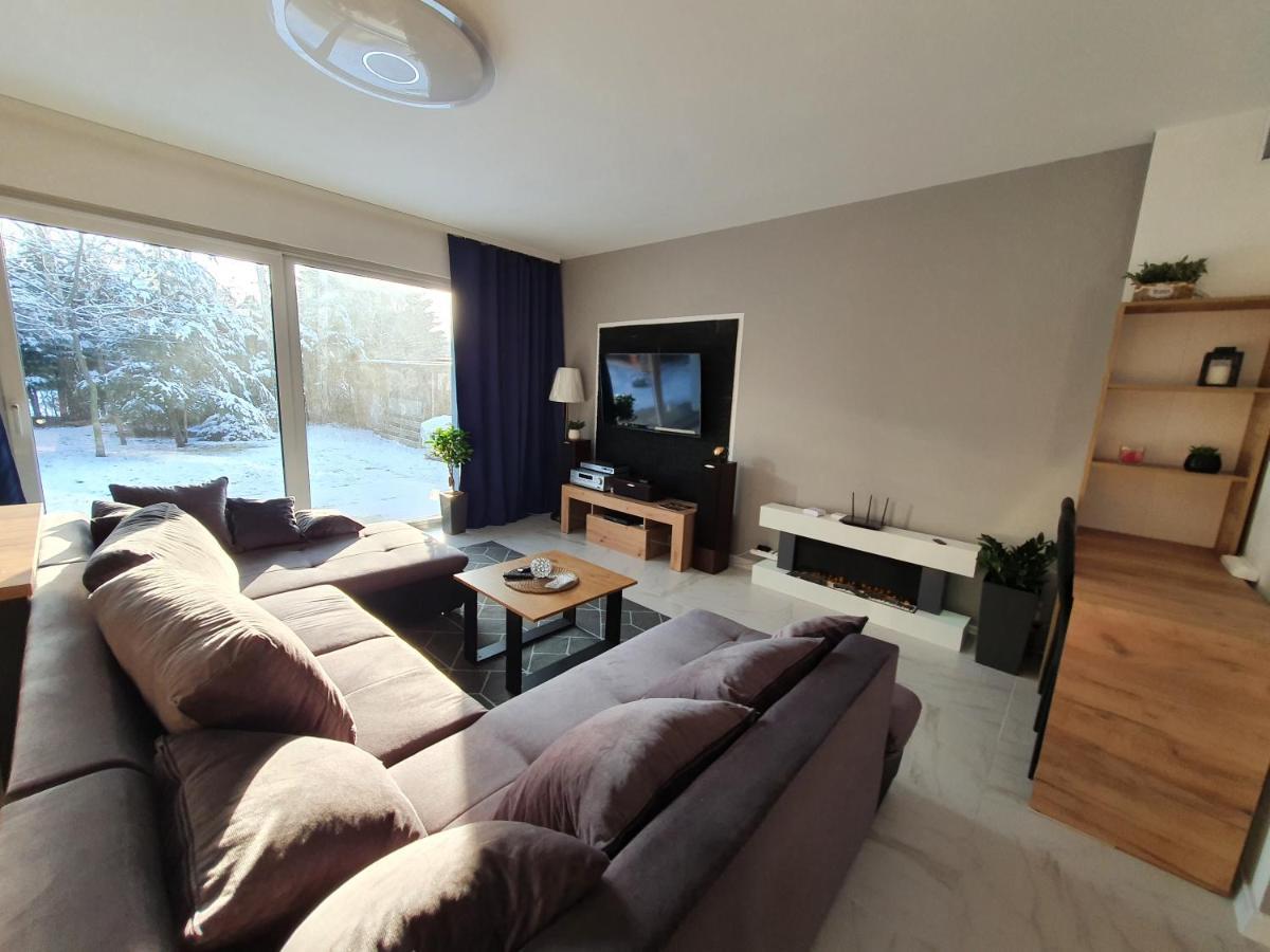 Nowy Dom Apartament Z Widokiem Na Gory 8 Osob บีเอสโก-เบียวา ภายนอก รูปภาพ